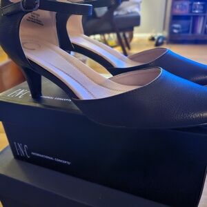 Bettie Med Heel Dress Shoe